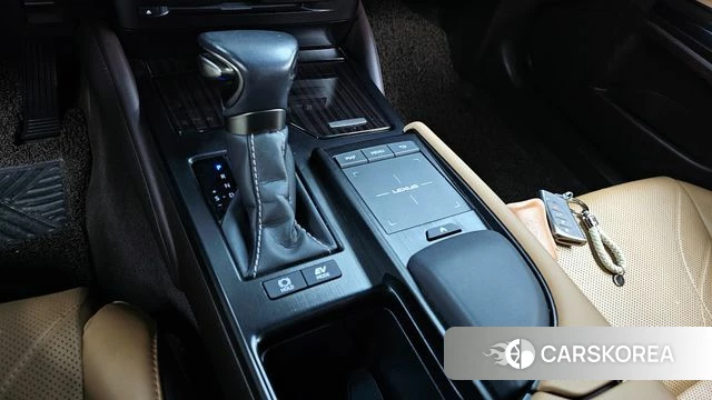 Lexus ES300h 7th generation id 3800398 из Кореи 18