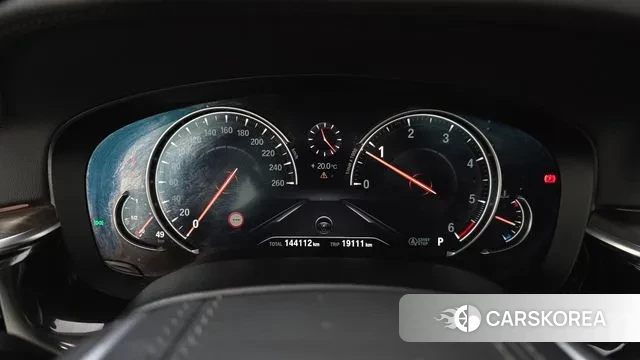 BMW 5 Series (G30) id 3313488 из Кореи 18