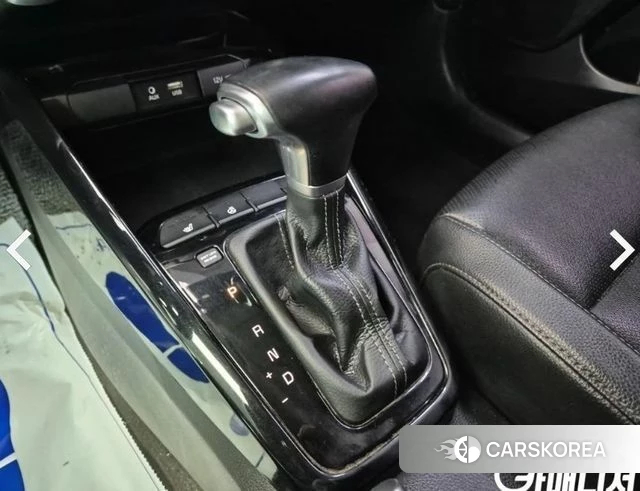 Kia Stonic id 3853985 из Кореи 16