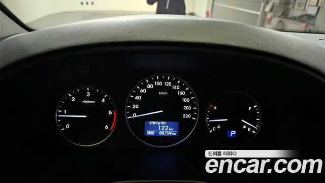 Hyundai The New Grand Starex id 2292268 из Кореи 18