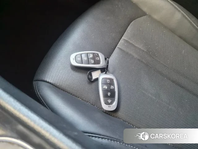 Hyundai Sonata Hybrid (DN8) id 3529650 из Кореи 11