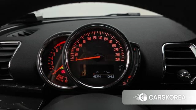 Mini Cooper Clubman id 4684290 из Кореи 28