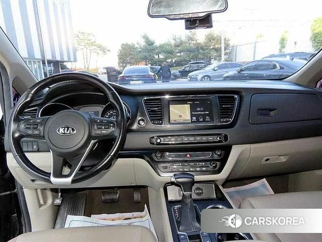Kia The New Carnival id 4453429 из Кореи 18
