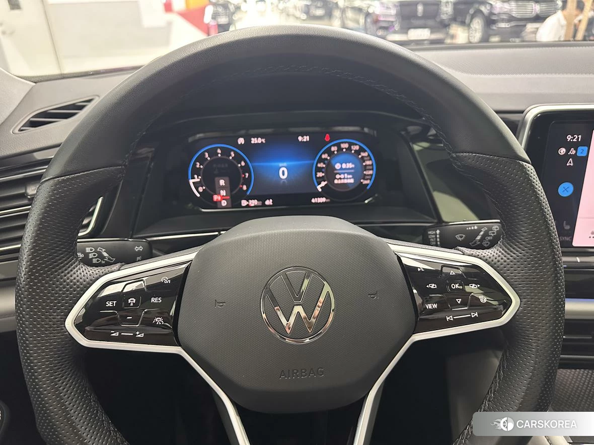 Volkswagen Tourang id 4479836 из Китая 35