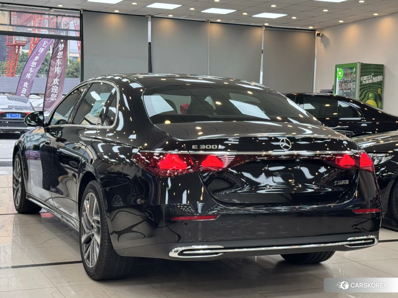 Mercedes-Benz E-class id 4486576 из Китая 26