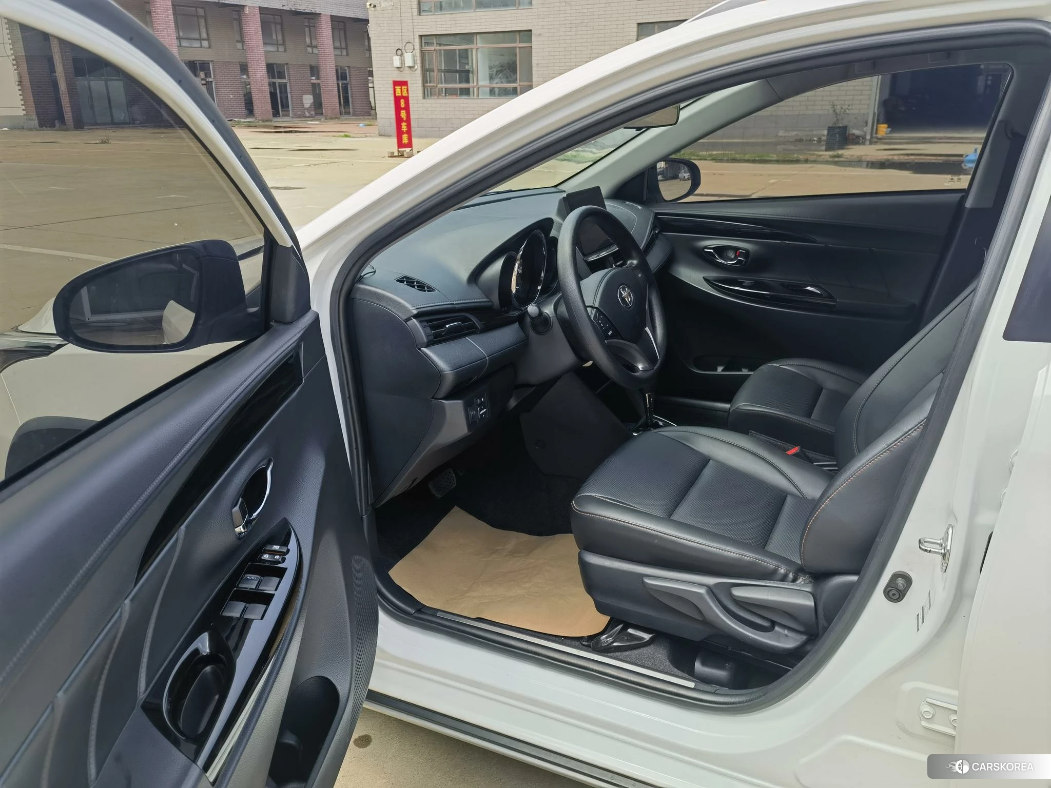 Toyota YARIS L Zhixuan id 4467369 из Китая 10