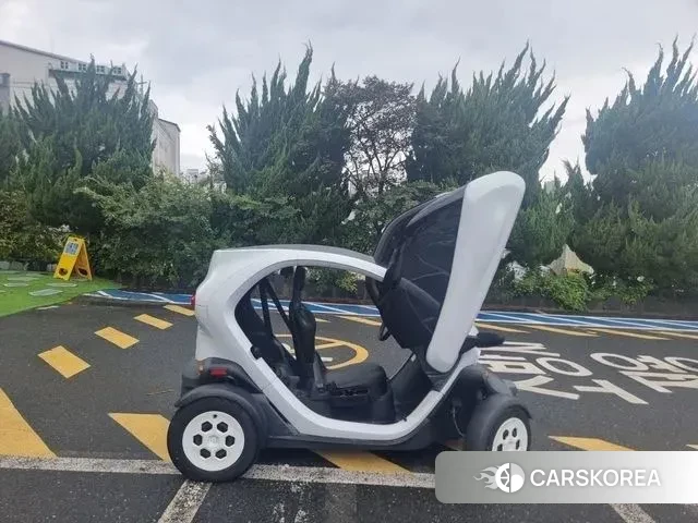 Renault Korea (Samsung) Twizy id 3125849 из Кореи 10