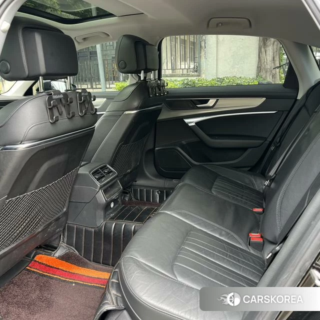 Audi A6L id 4314110 из Китая 8