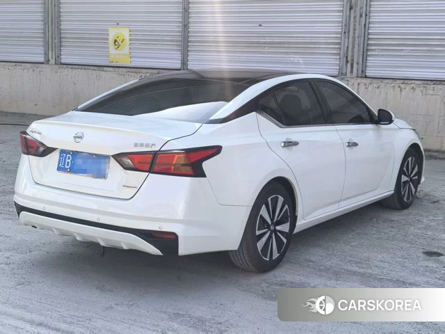 Nissan Teana id 4393444 из Китая 8