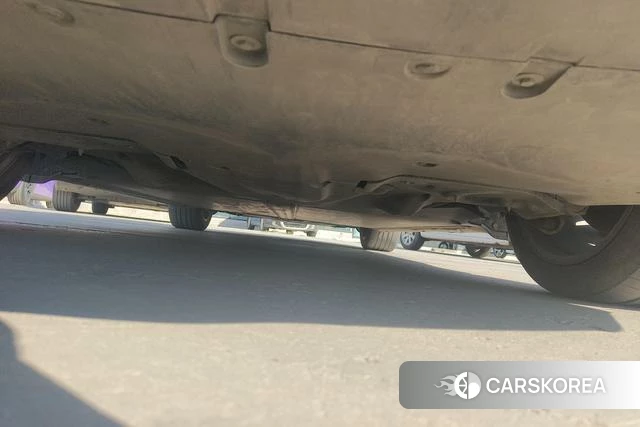 Tesla Model Y id 3908878 из Китая 15