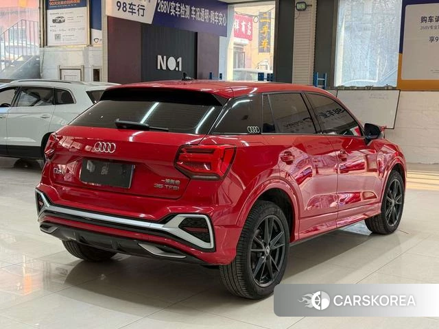 Audi Q2L id 3907879 из Китая 19