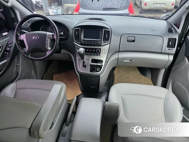 Hyundai The New Grand Starex id 4501804 из Кореи 18