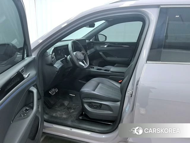 Volkswagen Tiguan L id 4259679 из Китая 18