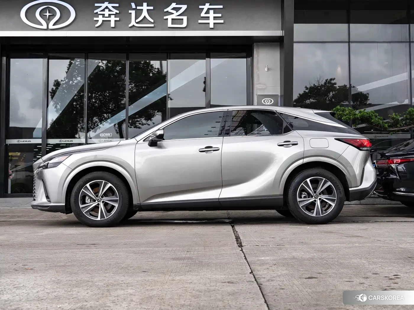 Lexus RX id 4680680 из Китая 18