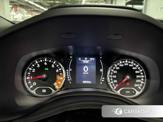 Jeep Renegade id 3856594 из Кореи 18