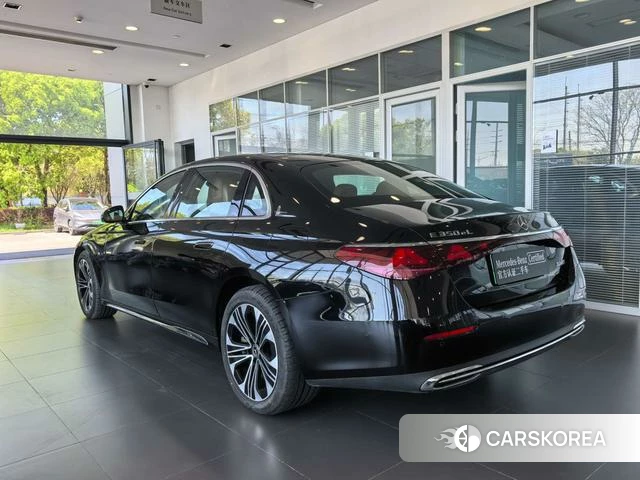 Mercedes-Benz E-class PHEV id 4263368 из Китая 16