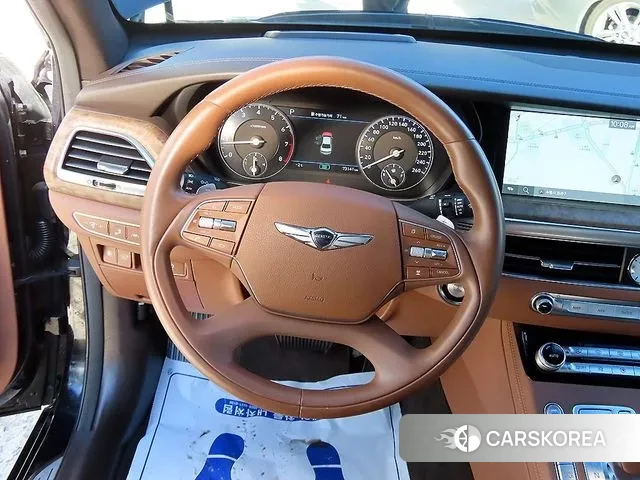 Genesis G90 id 3444682 из Кореи 18