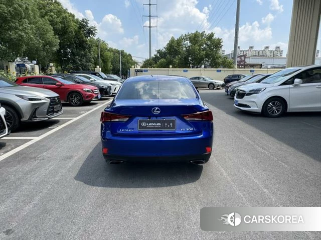 Lexus IS id 4239890 из Китая 13