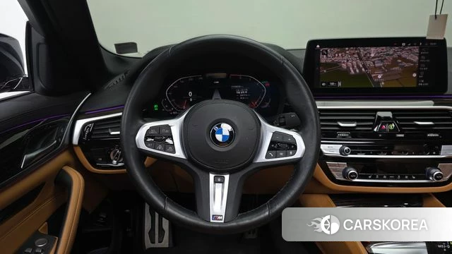 BMW 5 Series (G30) id 3941134 из Кореи 18