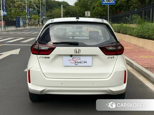 Honda Fit id 4298525 из Китая 17