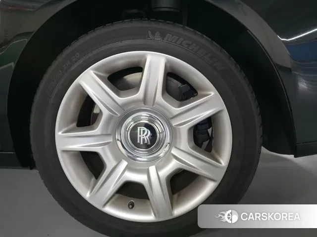 Rolls-Royce Ghost id 3071722 из Кореи 17