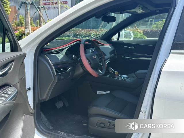 Cadillac XT4 id 3968830 из Китая 8
