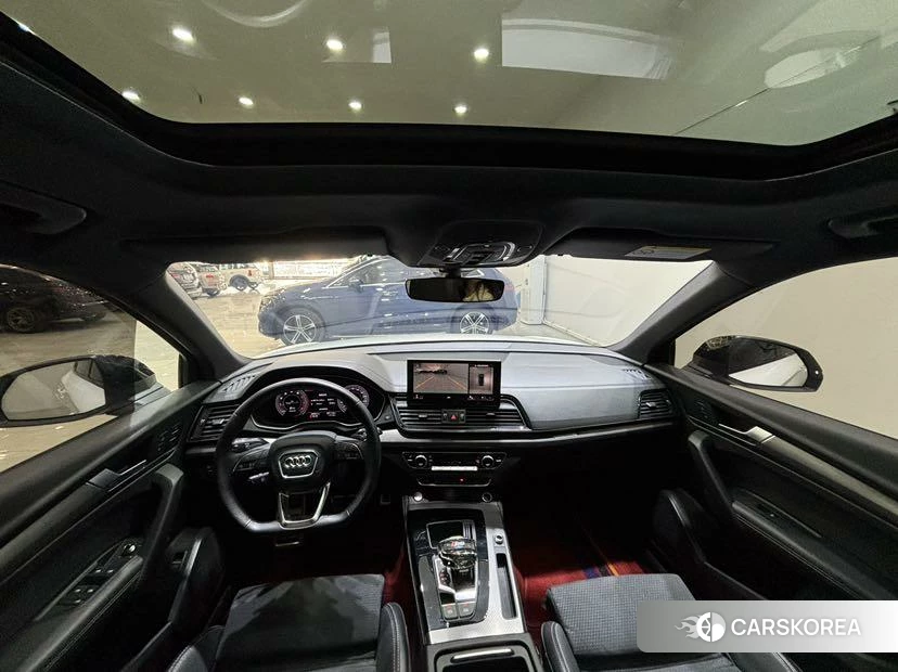 Audi Q5L Sportback id 4504996 из Китая 8