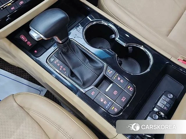 Kia The New Carnival id 4610257 из Кореи 17