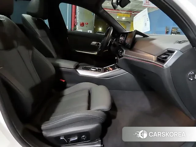 BMW 3 Series (G20) id 3528470 из Кореи 18