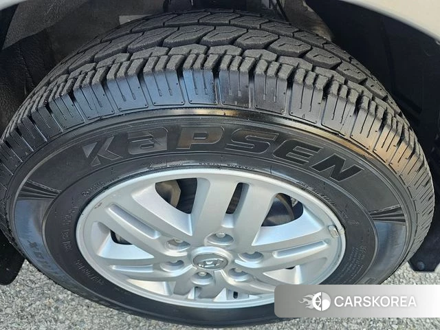 Hyundai The New Grand Starex id 4448256 из Кореи 18