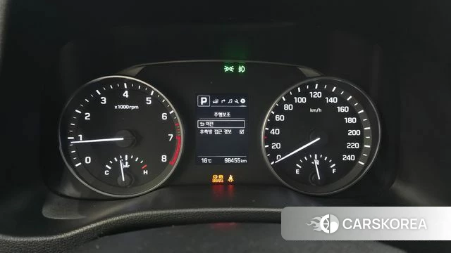 Hyundai Avante AD id 3886348 из Кореи 18