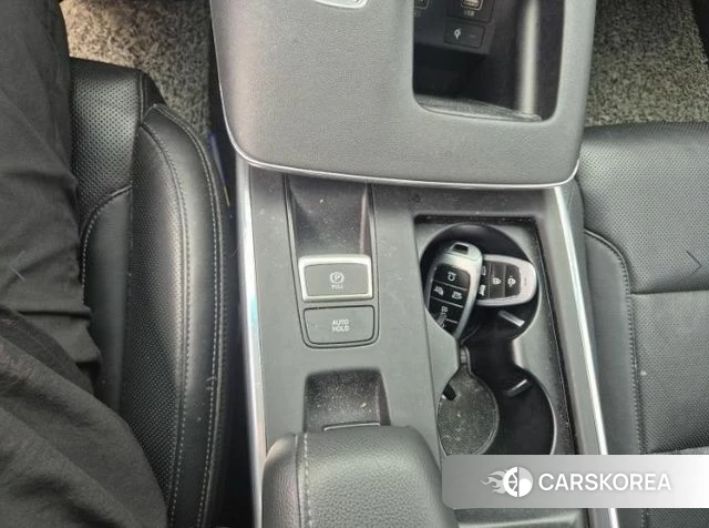 Hyundai The New Grandeur IG Hybrid id 4657190 из Кореи 8
