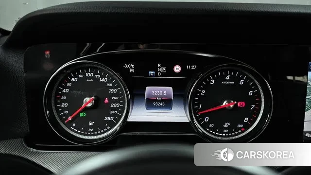 Mercedes-Benz E-Class W213 id 3646959 из Кореи 18