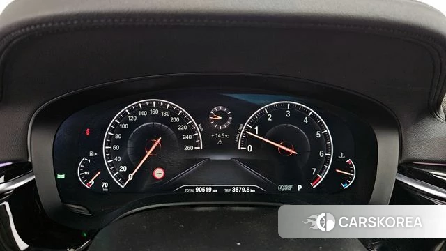 BMW 5 Series (G30) id 4727765 из Кореи 18