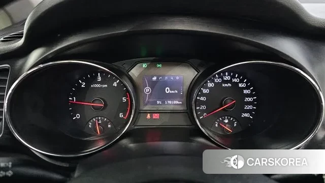 Kia All New Carnival id 3599182 из Кореи 18