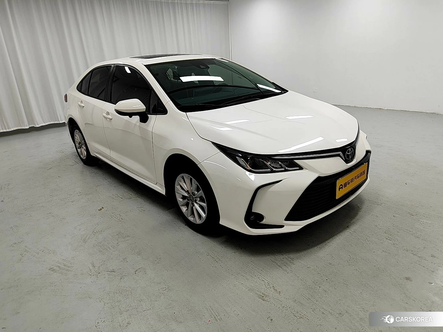 Toyota Corolla id 4455167 из Китая 18