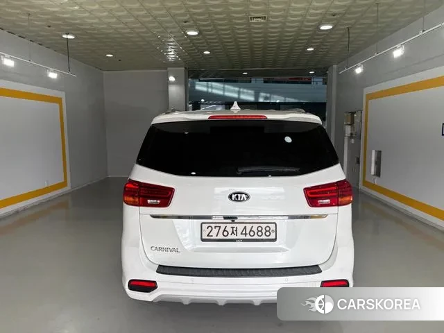 Kia The New Carnival id 3357048 из Кореи 18