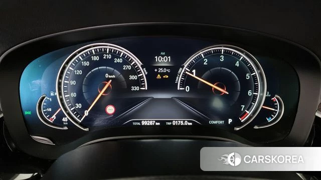 BMW 5 Series (G30) id 4345756 из Кореи 32