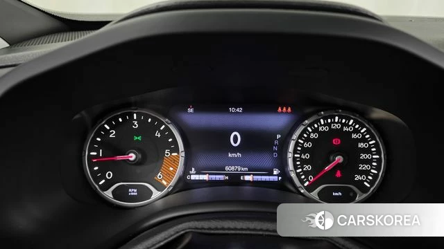 Jeep Renegade id 4490353 из Кореи 30