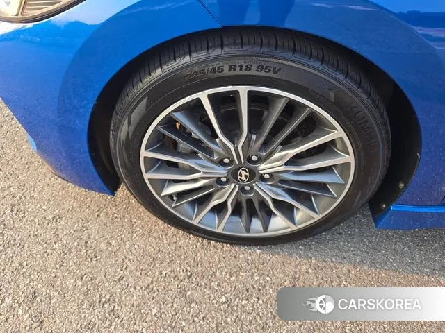 Hyundai Avante AD id 2981890 из Кореи 17