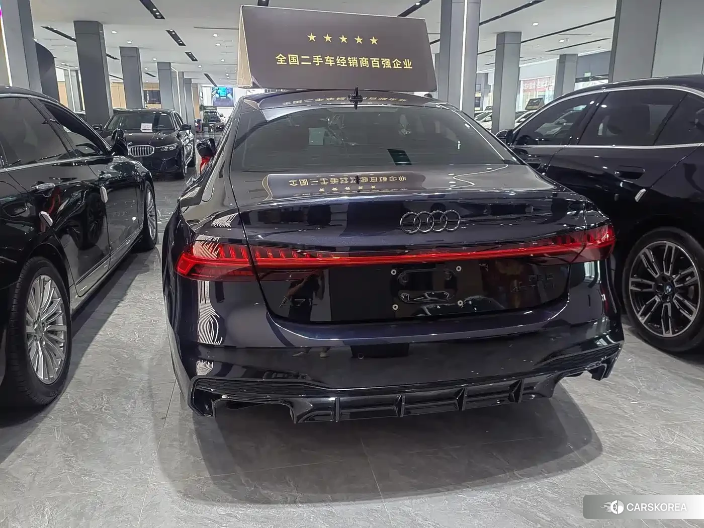 Audi A7L id 4628479 из Китая 9