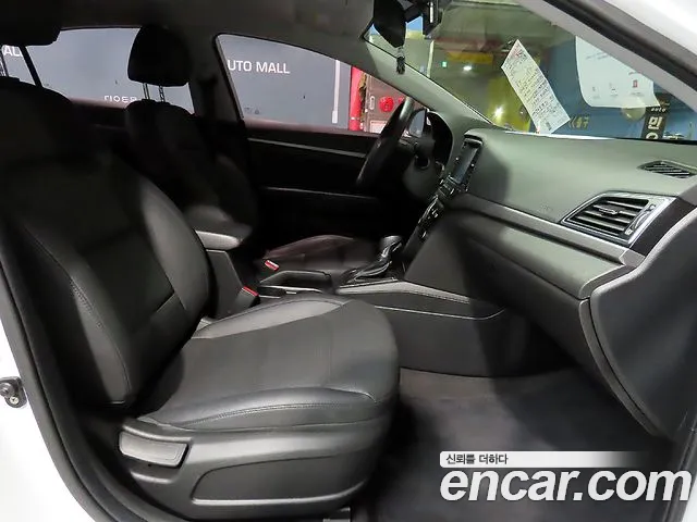 Hyundai Avante AD id 2460061 из Кореи 18