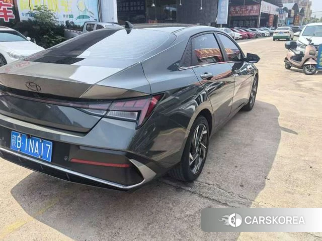 Hyundai Elantra id 4321182 из Китая 8