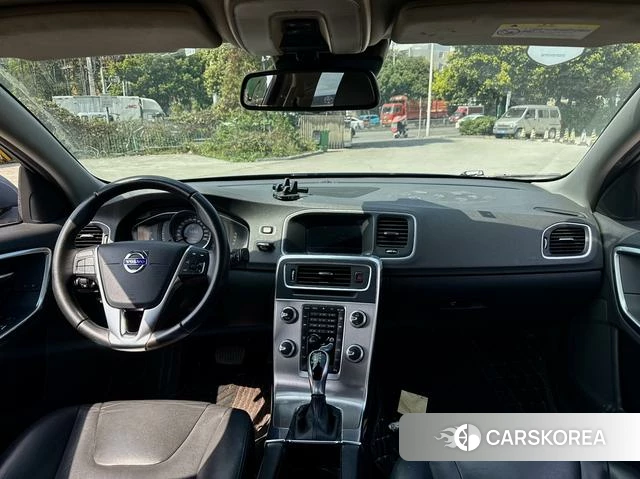 Volvo S60 id 4215713 из Китая 13