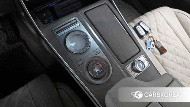 Genesis GV80 id 3911119 из Кореи 18