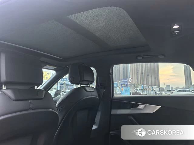 Audi A4L id 3908840 из Китая 14