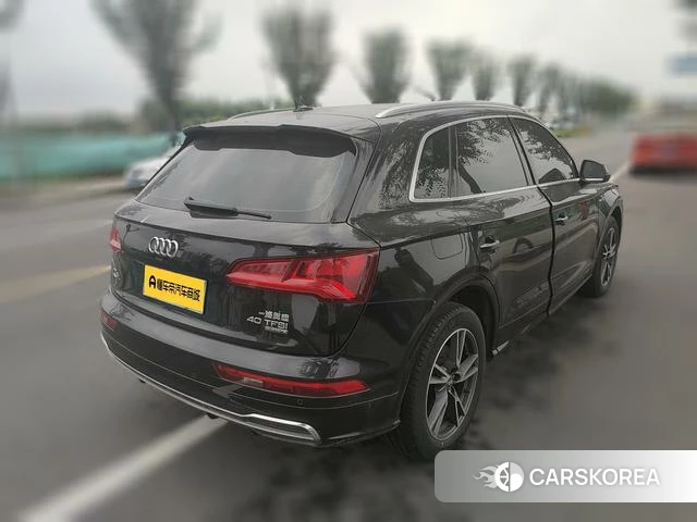 Audi Q5L id 4392013 из Китая 19