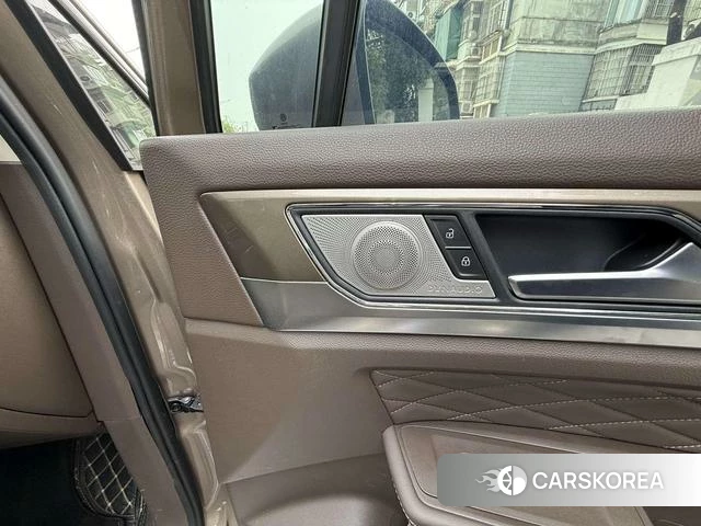 Volkswagen Weiran id 4335843 из Китая 14