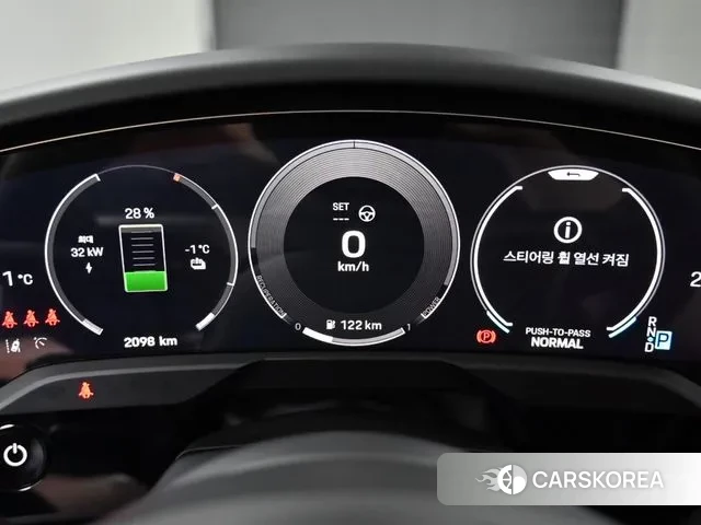 Porsche Taycan id 3609993 из Кореи 18