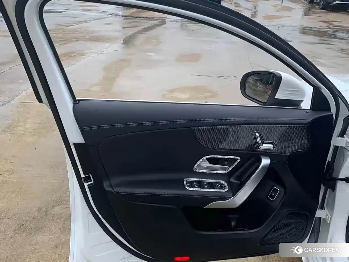 Mercedes-Benz A-Class id 4565124 из Китая 17